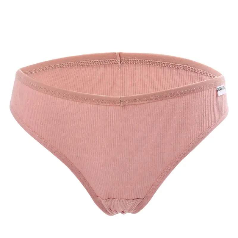 Women's Breathable Cotton Panties 4 Pcs Set Women's Breathable Cotton Panties 4 Pcs Set