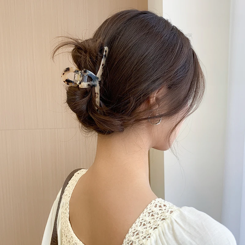 Square Shaped Hair Claw for Women Square Shaped Hair Claw for Women