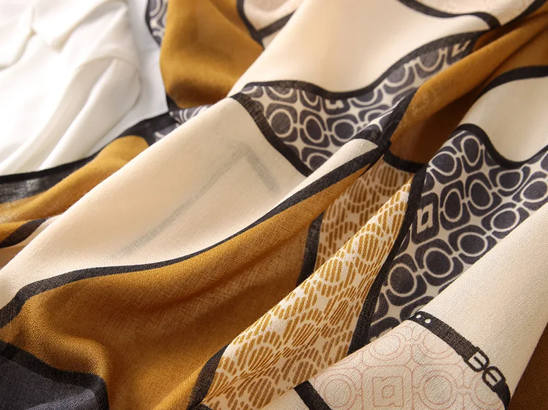 Women's Warm Winter Scarf Women's Warm Winter Scarf