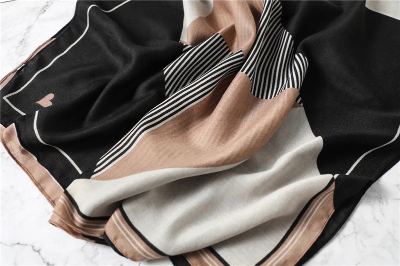 Women's Warm Winter Scarf Women's Warm Winter Scarf