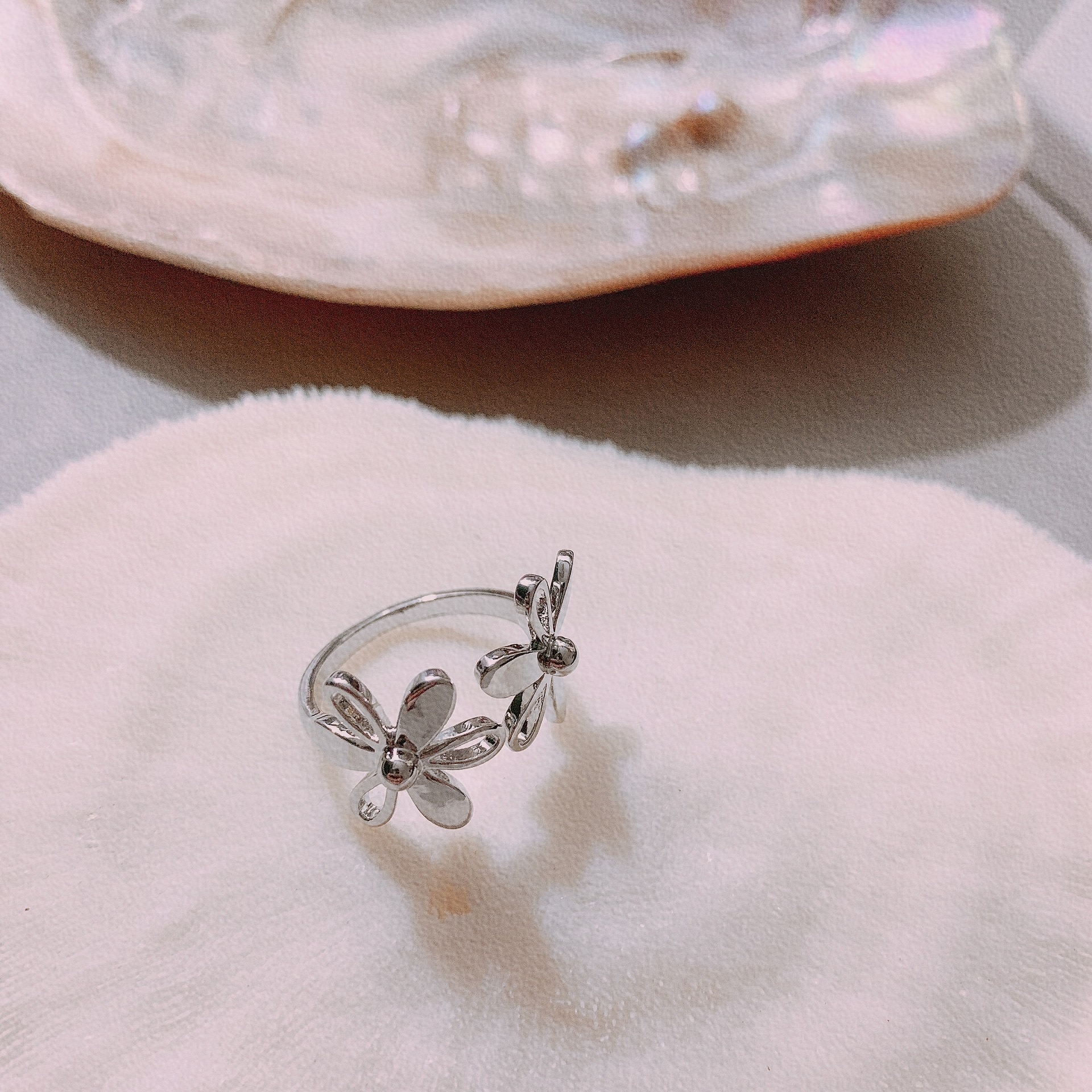 Women's Flower Graved Ring Women's Flower Graved Ring